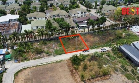 ขายที่ดิน - ขายที่ดินเปล่าแปลงสวย ทำเลดี ซอยอ่อนนุช 65 ติดหมู่บ้านหรู Golden Nakara บรรยากาศร่มรื่น เดินทางสะดวก เหมาะสร้างบ้านหรือลงทุน