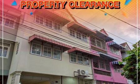 ขายทาวน์เฮาส์ - ขายทาวน์เฮ้าส์ทำเลดี 3 ชั้น 21ตร.วา ซ.ศิริไพลิน จรัญสนิทวงศ์ 75 (แยก 19) หลัง สน.นครบาลบางพลัดใกล้ รพ.ยันฮี