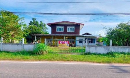 ขายบ้าน - ขายด่วนบ้านเดี่ยว 2 ชั้น 185 ตร.วา ใกล้รีสอร์ทหญิงลี ลั่นล่า นาโพธิ์ บุรีรัมย์ ZT840