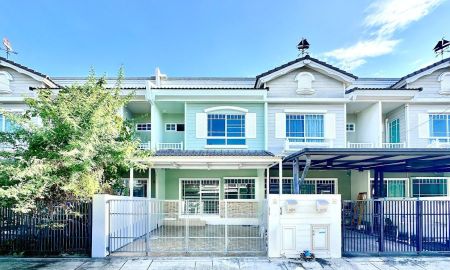 ขายทาวน์เฮาส์ - ขายทาวน์โฮม 2 ชั้น หมู่บ้านวิลลาจจิโอ บางนา ใกล้เมกาบางนา ใกล้ABAC รีโนเวทใหม่พร้อมอยู่