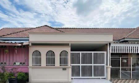 ขายทาวน์เฮาส์ - ทาวน์เฮ้าส์ ชั้นเดียว รีโนเวทใหม่ทั้งหลัง หมู่บ้านนิราวิลล์ เอกชัย-โพธิ์แจ้ 2 ห้องนอน เนื้อที่ 19 ตารางวา ตำบลแคราย อำเภอกระทุ่มแบน สมุทรสาคร