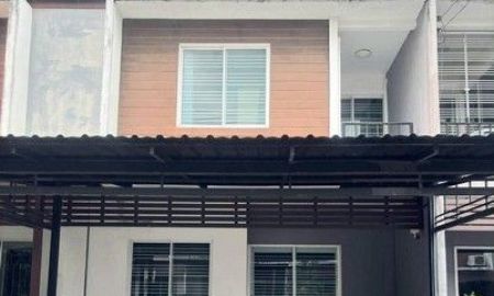 ให้เช่าทาวน์เฮาส์ - ทาวโฮมเช่าใกล้เมกะบางนา 800 เมตรให้เช่พร้อมเฟอร์นิเจอร์