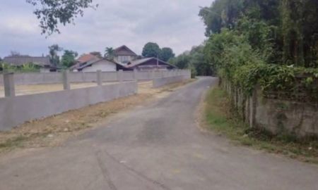 ขายที่ดิน - ขายที่ดินตำบลสันนาเม็งสันทรายล้อมรั้วเรียบร้อยพร้อมโอน