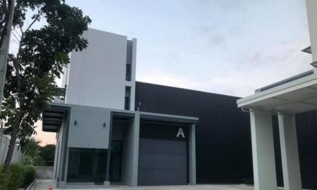 ให้เช่าโรงงาน / โกดัง - ให้เช่าโฮมออฟฟิศพร้อมโกดัง500ตร.ม.ย่านทาวน์อินทาวน์ลาดพร้าวรามคำแหงเลียบด่วน