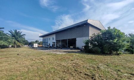 ให้เช่าอาคารพาณิชย์ / สำนักงาน - ให้เช่า ที่ดินพร้อมสิ่งปลูกสร้าง ทำเลติดถนนใหญ่ สุขาภิบาล 2 เขตประเวศ เหมาะประกอบกิจการหน้าร้านต่างๆ