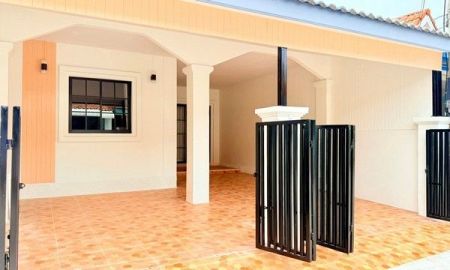 ขายบ้าน - ขายบ้านทาวน์เฮาส์ชั้นเดียว หมู่บ้านรัตนากร7 บุญสัมพันธ์-ซอย9