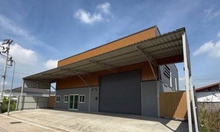 ให้เช่าโรงงาน / โกดัง - ให้เช่าโกดังพร้อมออฟฟิศ และห้องพัก มีแอร์ พื้นที่ 100 ตรว. โกดัง กว้าง 15.5ม. ลึก 14 ม. คลอง2 คลองหลวง ปทุมธานี