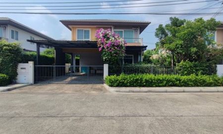 ขายบ้าน - บ้านมัณฑนา เลค วัชรพล บิ้วเฟอร์ครบ คุณภาพจาก แลนด์ แอนด์ เฮ้าส์ แต่งพร้อม สวยสะอาดน่าอยู่