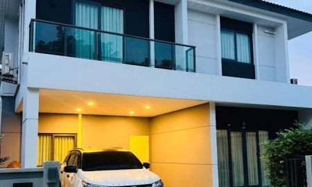 ให้เช่าบ้าน - ให้เช่าบ้านเดี่ยว 2 ชั้น เซนโทร วิภาวดี บ้านตกแต่งสวยพร้อมอยู่ (บ้านซอยต้นหลังมุมเป็นส่วนตัว)