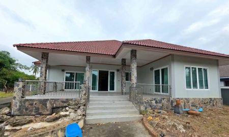 ขายบ้าน - ขายบ้านเดี่ยว โซนนาจอมเทียน สัตหีบ ใกล้แหล่งท่องเที่ยว เมืองพัททยา