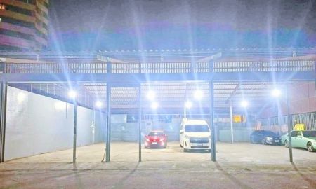 ให้เช่าโรงงาน / โกดัง - ถ.พระราม 3 ให้เช่าโกดัง 300 ตร.ม.1 ห้องน้ำ .วิวแม่น้ำเจ้าพระยา ท่าเรือเชิงสะพานภูมิพล รร.เจ้าพระยาวิทยาคม 1.2 กม