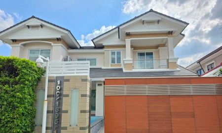 ขายบ้าน - ขาย บ้านเดี่ยวหรู ติวานนท์-ปากเกร็ด เป็นบ้านสร้างเอง เต็มพื้นที่ หลังมุม ตั้งอยู่ใน ม.ลานทอง ต.บางพูด อ.ปากเกร็ด นนทบุรี ใกล้เมืองทอง ห้าแยกปากเกร็ด