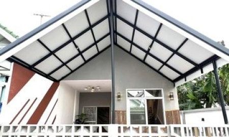 ขายทาวน์เฮาส์ - ด่วนหลุดจอง ทาวน์เฮาส์รีโนเวทใหม่ทั้งหลัง หมู่บ้านณัฐยา 24 ตร.ว. 2 ห้องนอน 1 ห้องน้ำขายเพียง 1.89