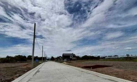 ขายที่ดิน - ที่ดินเปล่าถม โครงสร้าง ออกแบบไห้ฟรีพื้นที่าีเขียว