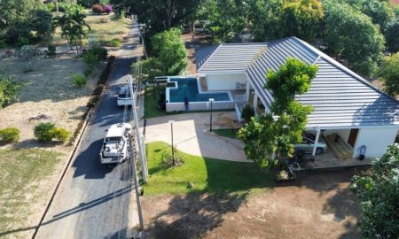 ขายบ้าน - ขายบ้านเดี่ยวชั้นเดียว พูลวิลล่า เขาใหญ่ 100 ตรว. บ้านสวย พร้อมเข้าอยู่ วิวเขาใหญ่ ต.วังไทร อ.ปากช่อง นครราชสีมา