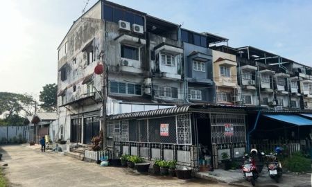 ขายอาคารพาณิชย์ / สำนักงาน - ขายอาคารพาณิชย์ หมู่บ้านเสนาวิลล่า 84 ซอยแฮปปี้แลนด์ ถนนลาดพร้าว บางกะปิ กรุงเทพมหานคร