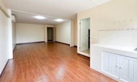 ขายคอนโด - ขาย Level Condominium เลเวล คอนโด บางนา ซอยวัดศรีวารีน้อย บางพลี สมุทรปราการ ใกล้มหาลัยเอแบค