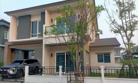 ให้เช่าบ้าน - เช่า บ้านเดี่ยว พร้อมอยู่ หมู่บ้าน centro ประชาอุทิศ90 ซอยประชาสามัคคี ใกล้ทางด่วนกาญจนาภิเษก เดินทางสะดวก