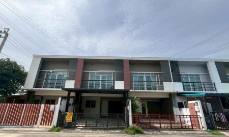 ขายทาวน์เฮาส์ - ขายบ้าน 2 ชั้น หมู่บ้านพฤกษาทาวน์พรีเว่ รามอินทรา