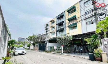 ขายอาคารพาณิชย์ / สำนักงาน - ขายโฮมออฟฟิศ 5ชั้น 30ตรว. รัชดา 36-เสนานิคม 1 ใกล้ BTS MRT