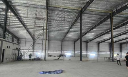 ให้เช่าโรงงาน / โกดัง - ให้เช่าโรงงาน โกดัง คลังสินค้า พื้นที่สีม่วงลาย ย่านปลวกแดง ใกล้ BYD พื้นที่ 10,000 ตารางเมตร