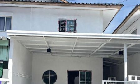 ขายทาวน์เฮาส์ - ขายบ้านแฝด 2 ชั้น อมรทรัพย์ ซ.6 ฝั่งสั้น เนื้อที่ 23.1 ตรว. มี 2 ห้องนอน 2ห้องน้ำ 1ห้องครัว รีโนเวทใหม่