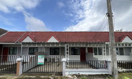 ขายทาวน์เฮาส์ - ขายถูก บ้านทาวเฮาส์ชั้นเดียว เฟอร์นิเจอร์ครบพร้อมเข้าอยู่ ตำบลหางดง อำเภอหางดง จังหวัดเชียงใหม่