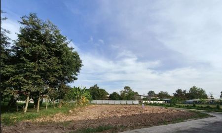 ขายที่ดิน - ขายที่ดินแปลงสวย ทำเลเด่นในเขตเทศบาลเมืองนครนายก