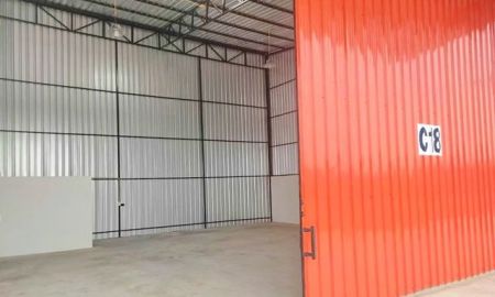 ให้เช่าโรงงาน / โกดัง - MRT คลองบางไผ ถ.บางบัวทอง ตลาดส.สุนีย์ 2.6กม. อบต.ลำโพ โกดังสร้างใหม่ 100 ตร.ม.25 ตร.วา. 1 น้ำ รร.เทศบาลคลองพระอุดม 2 กม.