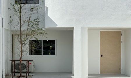 ขายทาวน์เฮาส์ - ขาย ทาวน์เฮ้าส์ รีโนเวทใหม่มินิมอลโมเดิร์น ใกล้ห้าง Big C แม่เหียะ