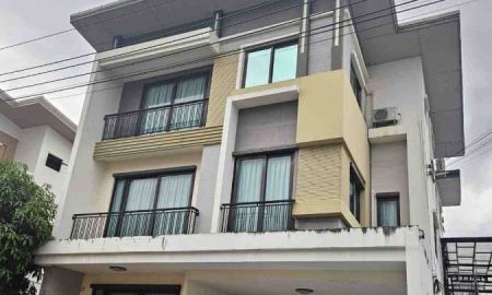 ให้เช่าบ้าน - ให้เช่าบ้านเดี่ยว 3ชั้น หมู่บ้านโกลเด้น เพรสทีจ วัชรพล ถนนสุขาภิบาล5