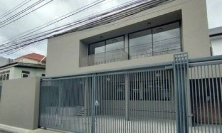 บ้าน - ให้เช่าและขายบ้านเดี่ยว 2 ชั้น รีโนเวทใหม่ 300 ตร.ม ถนนสุทธิสารวินิจฉัย ย่านลาดพร้าว รัชดา เหมาะอยู่อาศัยและทำโฮมออฟฟิศ