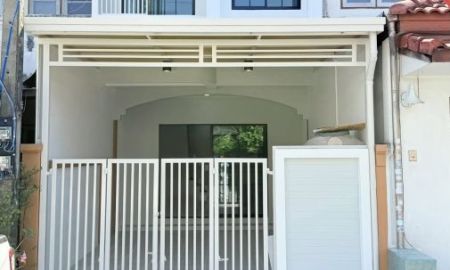 ขายทาวน์เฮาส์ - ขายหมู่บ้าน ฉัตรณรงค์4 (ถนนเมน) ราคาสอบถามได้