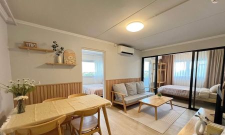 ให้เช่าคอนโด - ปล่อยเช่าคอนโด 2นอน โครงการโมริ คอนโดมิเนียม เมืองทองธานี ถนนป๊อปปูล่า ปากเกร็ด นนทบุรี.