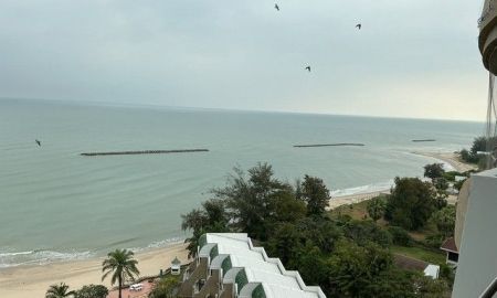 ขายคอนโด - ขาย รอยัลบีช คอนโด หาดเจ้าสําราญ ขนาด 145.54 ตร.ม.ราคาพิเศษ มีหาดส่วนตัว หาดเจ้าสำราญ เฟอร์นิเจอร์ครบ ระเบียงยาว เห็นวิวทะเลสวยมาก