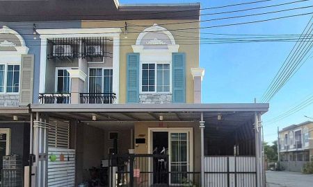 ขายทาวน์เฮาส์ - ขาย ทาวน์เฮ้าส์ 2 ชั้น หมู่บ้านโกลเด้นทาวน์ 2 บางแค ซอยกาญจนภิเษก 5/1