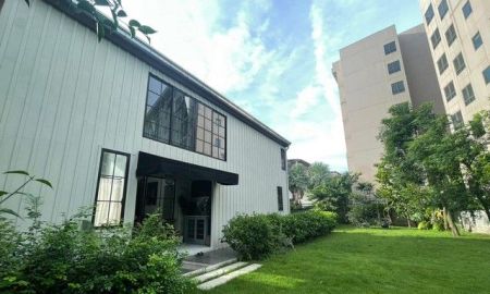 ขายที่ดิน - ขายที่ดินพร้อมสิ่งปลูกสร้าง 381 ตารางวา ถนนเย็นอากาศ สาทร ย่านกลางใจเมือง เหมาะกับครอบครัวใหญ่, ประกอบธุรกิจ หรือพัฒนาต่อยอด