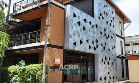 ให้เช่าอาคารพาณิชย์ / สำนักงาน - สำนักงานให้เช่า ทำเลบางนา ซอยลาซาล 41 ใกล้รถไฟฟ้าสถานีแบริ่ง