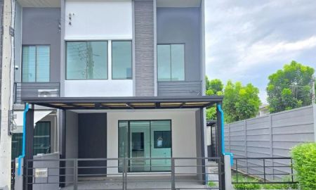 ขายทาวน์เฮาส์ - ขายบ้านมือสอง หมู่บ้านพลีโน่ รังสิตคลองสี่-วงแหวน ซ.9 โทรสอบถามราคา