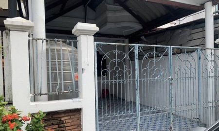 ให้เช่าทาวน์เฮาส์ - ให้เช่าทาวน์เฮ้าส์หมู่รามอินทรา 71 ซอยคู้บอน 27 แยก 46 พร้อมอยู่ ราคาถูก