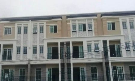 ให้เช่าทาวน์เฮาส์ - ให้เช่า โฮมออฟฟิศ โครงการ The Master @ BTS อุดมสุขย่าน ถนนอุดมสุข ,สุขุมวิท 103, บางนา ใกล้ BTS สถานีอุดมสุข , เซ็นทรัล บางนา