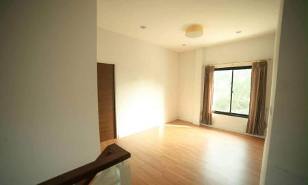 บ้าน - ขาย/ให้เช่าถูกมาก!! บ้านเดี่ยว 2 ชั้น ม.อนันตราเลคไซด์ ทำเลทอง อ.เมืองอุบลราชธานี ใกล้บิ๊กซี แม็คโคร สนามบินฯ