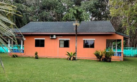 ขายที่ดิน - ขายถูกมาก!! ที่ดินพร้อมบ้าน 211 ตร.ว. ทำเลดี ต.ราไวย์ อ.เมือง จ.ภูเก็ต ใกล้ชายหาด แม็คโคร แหลมพรหมเทพ