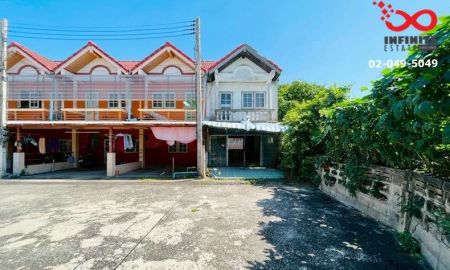 ขายทาวน์เฮาส์ - ขายทาวน์เฮ้าส์ 2 ชั้น 18 ตรว.ถนนนราธิป ใกล้สี่แยกชะอำ เหมาะกับครอบครัวเริ่มต้น