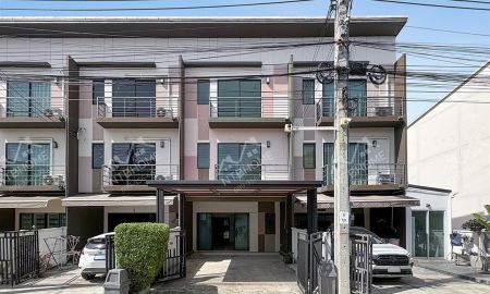 ขายทาวน์เฮาส์ - ทาวน์โฮม 3 ชั้น บ้านกลางเมือง พหลโยธิน 50 ถนนเมน ต่อเติมครบพร้อมอยู่ ใกล้ทางด่วนและรถไฟฟ้า