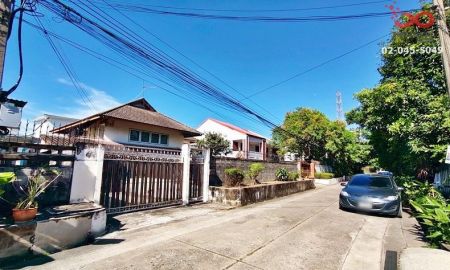 ขายบ้าน - ขายบ้านเดี่ยว 2ชั้น 80ตรว ม.ชลนิเวศน์ ประชาชื่น-รัชดาภิเษก ใกล้ทางด่วน