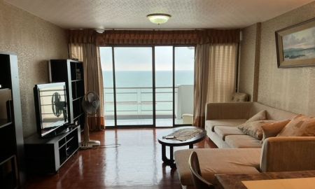 ขายคอนโด - ด่วน! วิวทะเลพาโนรามาสุดอลังการ! รอยัลบีช คอนโด หาดเจ้าสำราญ ห้องใหญ่ 145.54 ตร.ม. ชั้น 12 พร้อมโอนฟรี!