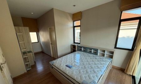 ให้เช่าบ้าน - ให้เช่าบ้านเดี่ยวหลังมุม 3 ห้องนอน 3 ห้องน้ำ รามคำแหง 94 ใกล้ สถาบันบัณฑิตพัฒนบริหารศาสตร์ (NIDA)