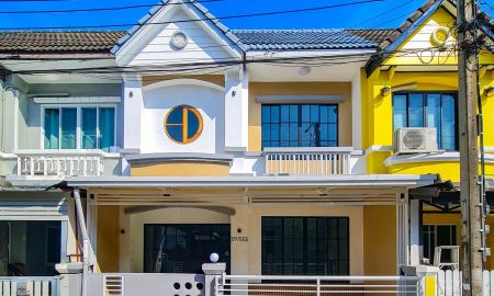 ขายบ้าน - ขาย ทาวน์เฮ้าส์ 2ชั้น 4ห้องนอน มีห้องนอนชั้นล่าง มบ.บุศรินทร์ ถ.พระยาสุเรนทร์40 รามอินทรา109 รีโนเวทใหม่ พร้อมอยู่