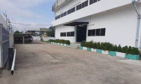 ให้เช่าโรงงาน / โกดัง - ให้เช่าโรงงานพร้อมสำนักงาน บนที่ดิน 4 ไร่ อยู่ในนิคมอุตสาหกรรมนำไกร ลาดกระบัง / พื้นที่สีม่วง /ใช้สอยรวม 4050 ตารางเมตร / รถเทรลเลอร์ เข้าออกได้